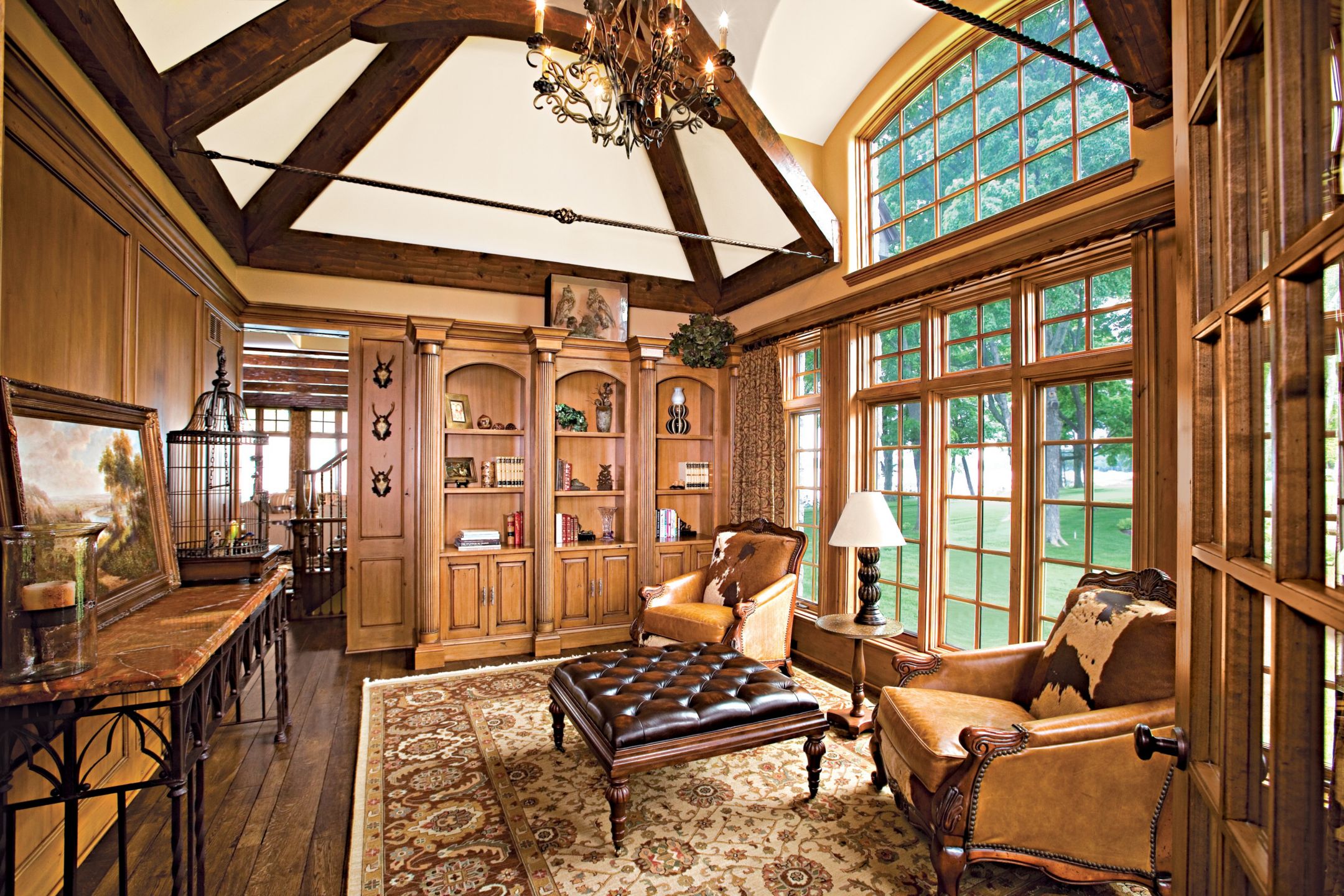 Country Style LIbrary - Luxe Interiors + Design