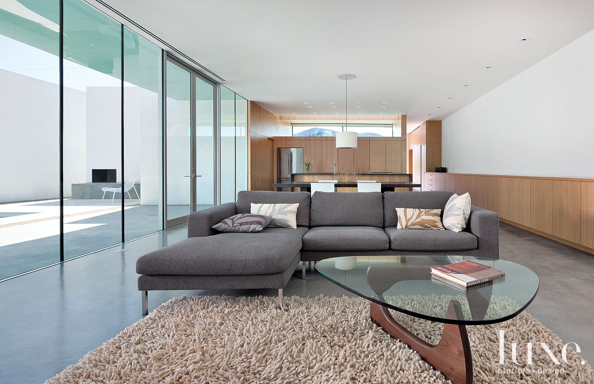 Grey Modern Living Room - Luxe Interiors + Design