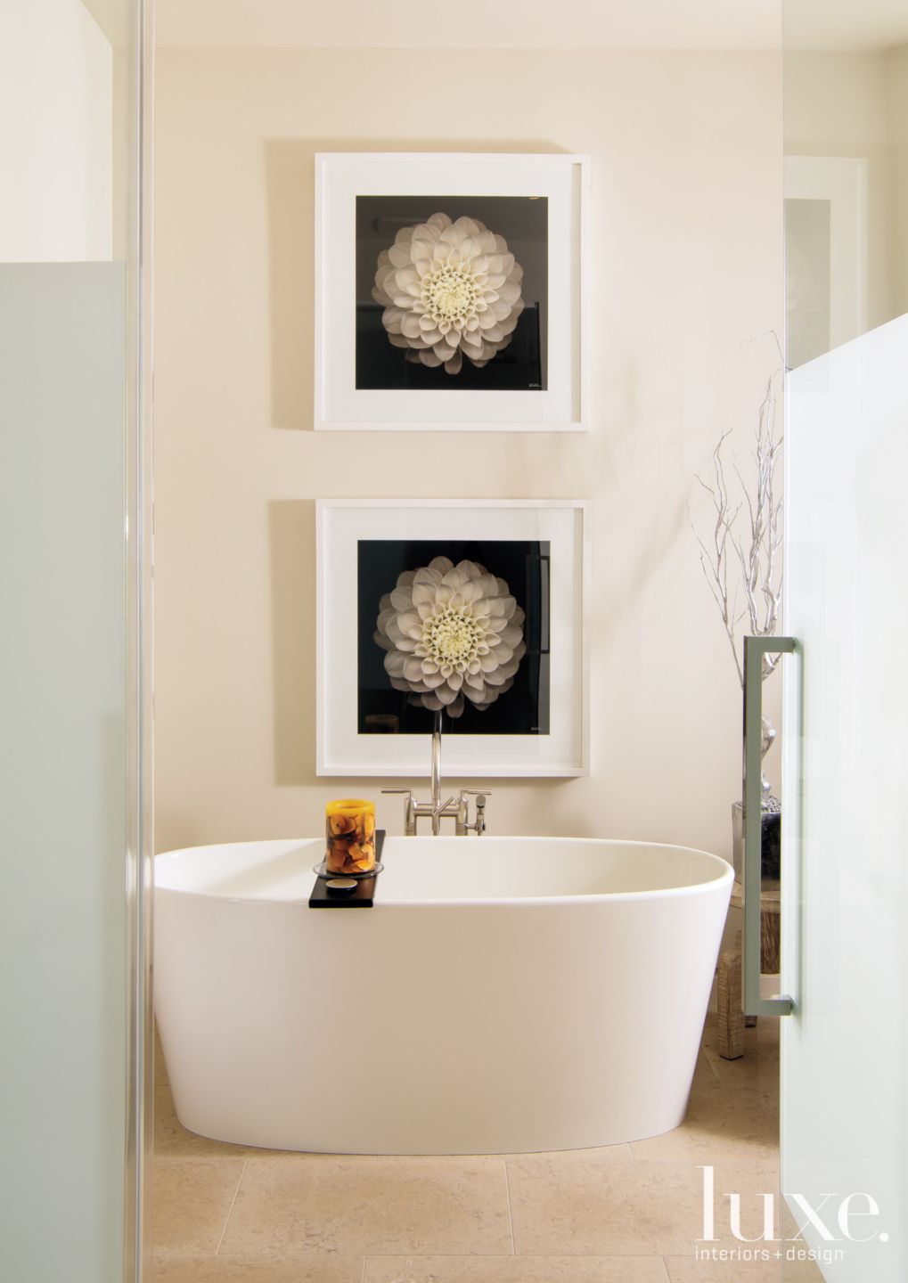 Modern White Bathroom with Floral Artwork - Luxe Interiors + Design
