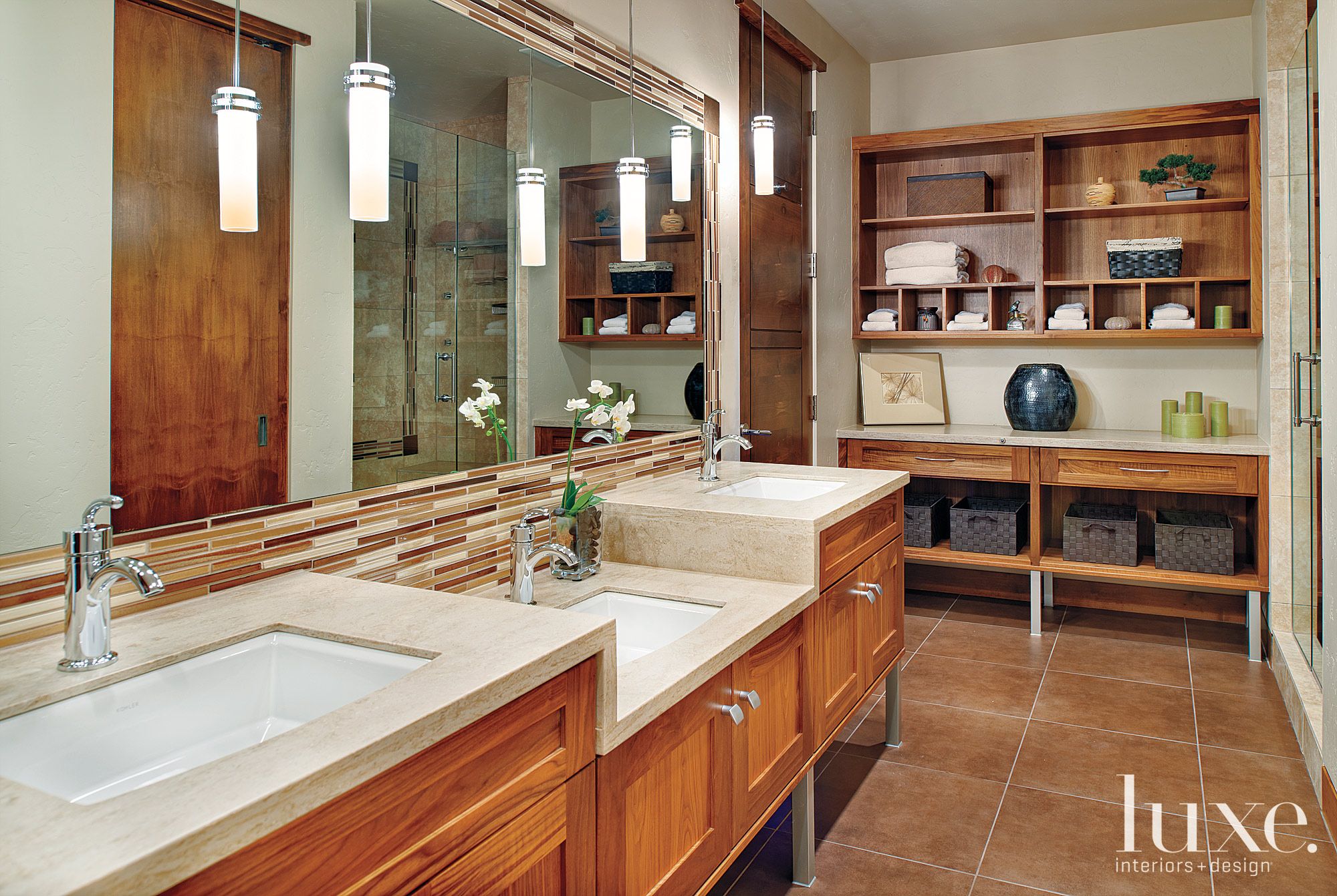 Cream Contemporary Guest Bathroom - Luxe Interiors + Design