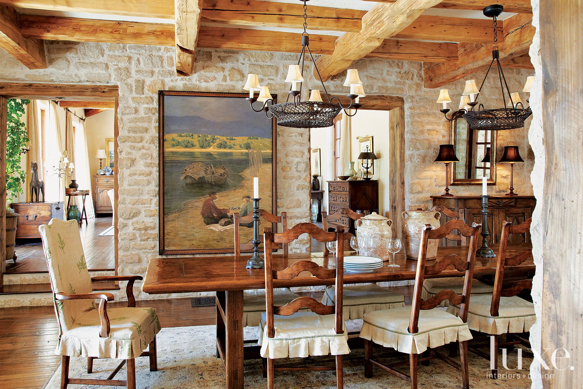 Charming Dining Room - Luxe Interiors + Design