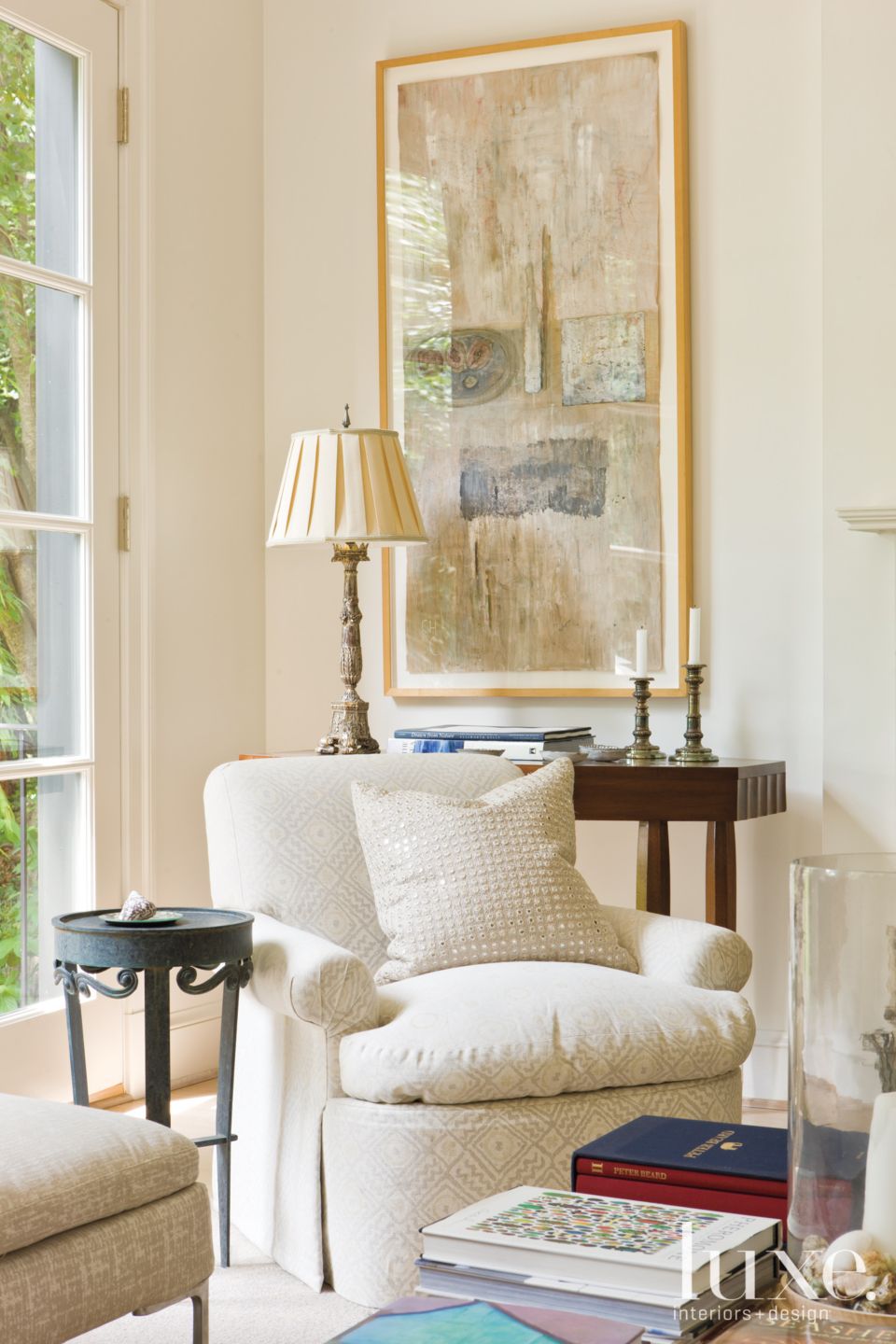 Traditional Neutral Family Room - Luxe Interiors + Design