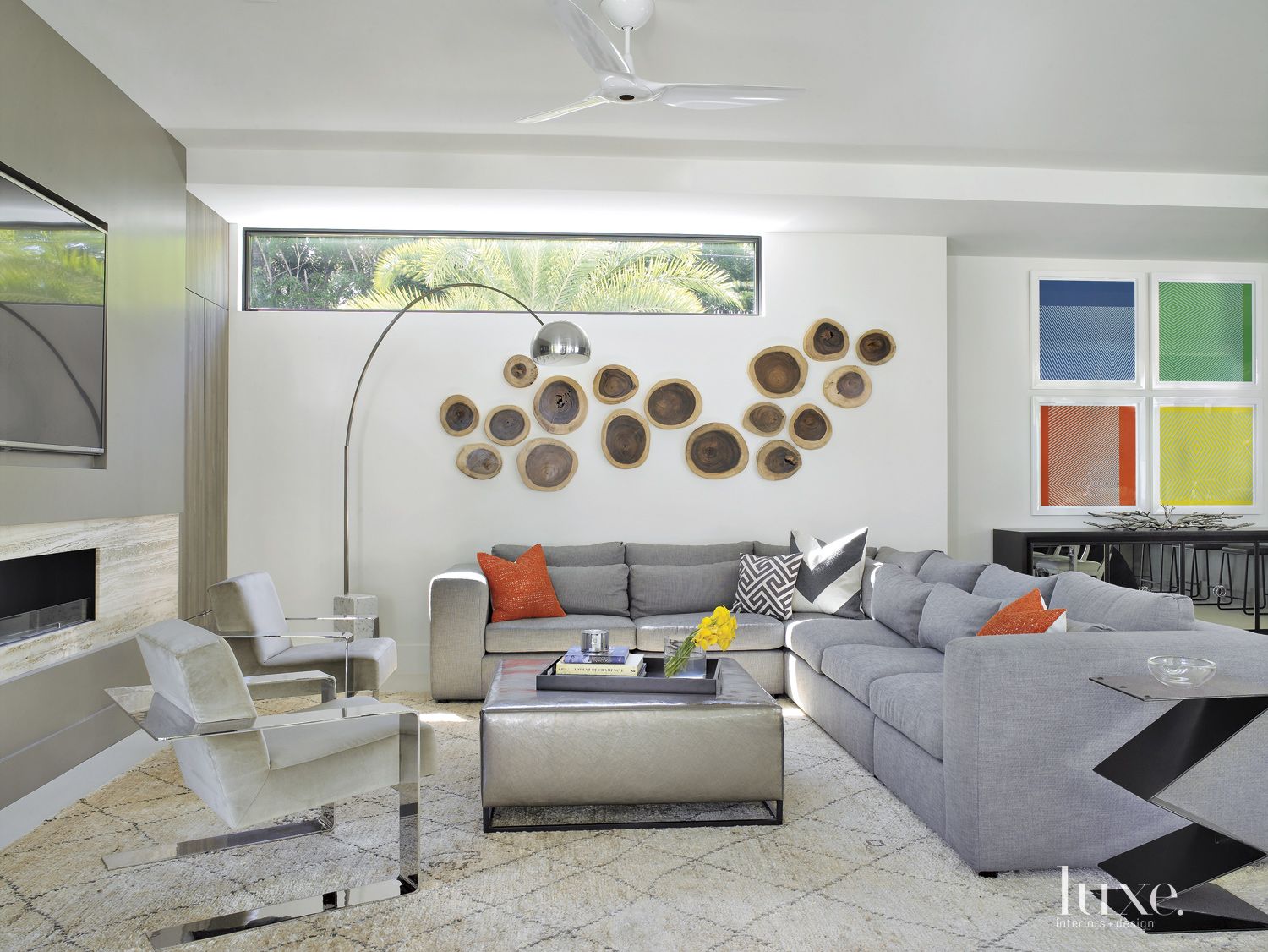 Contemporary White Living Room with Wood Wall Tiles - Luxe Interiors ...