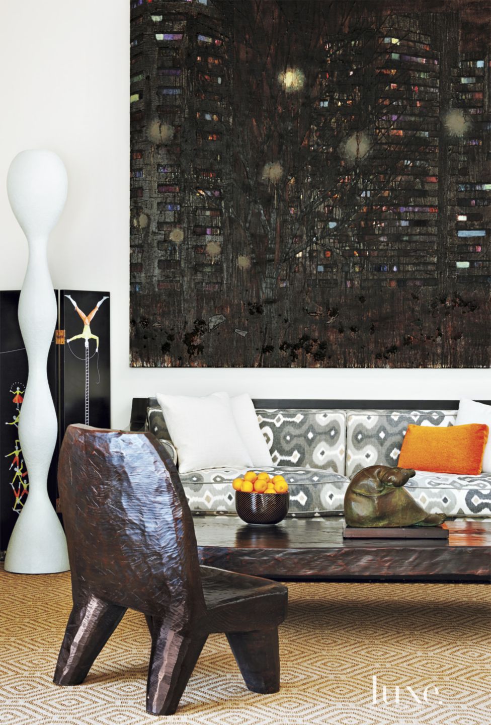 Contemporary White Living Room Area with Modern Details - Luxe ...