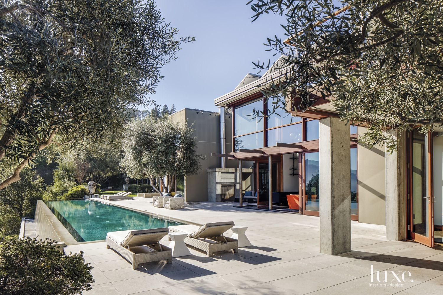 Contemporary Limestone Poolside Terrace - Luxe Interiors + Design