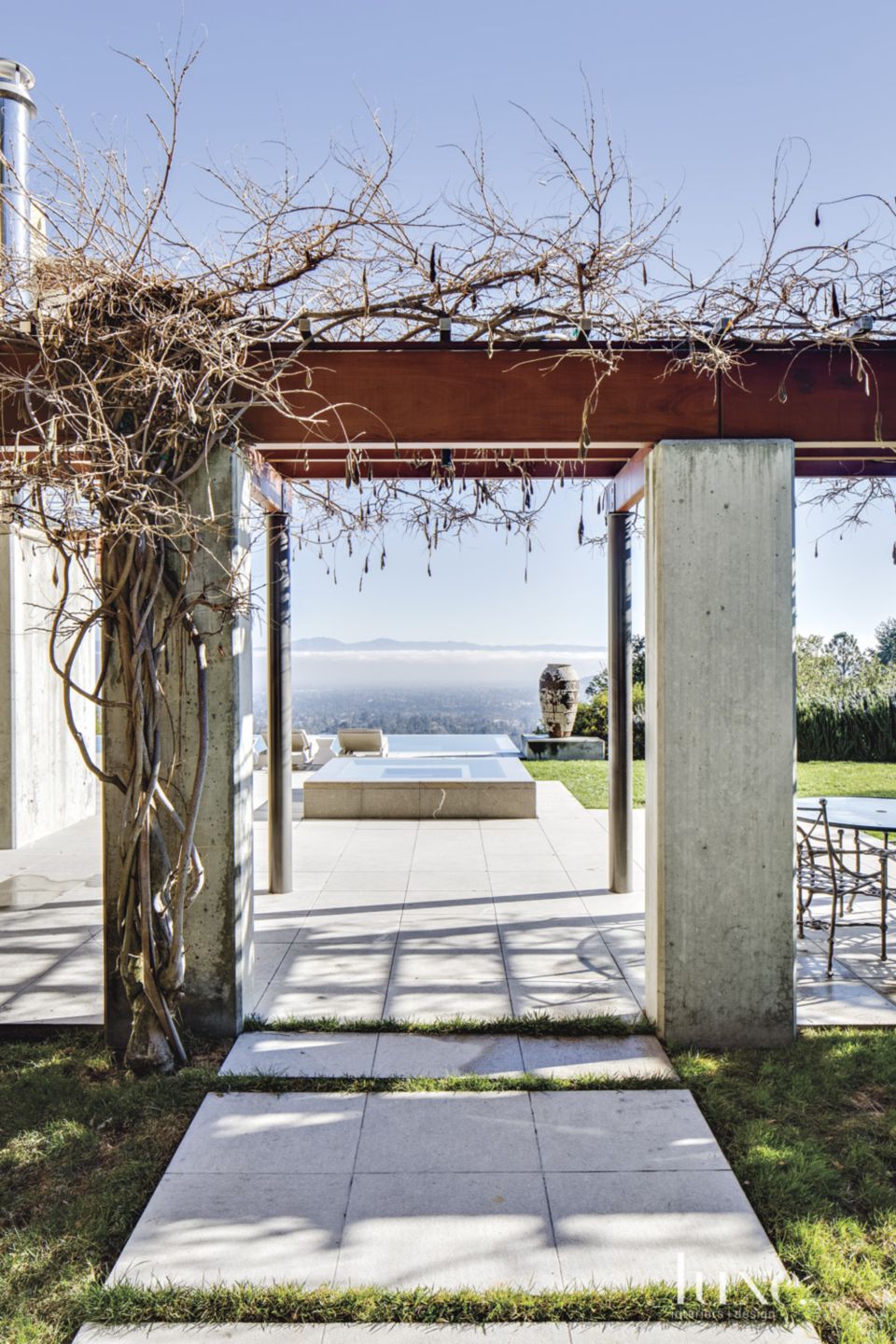 Contemporary Concrete Trellis Luxe Interiors + Design