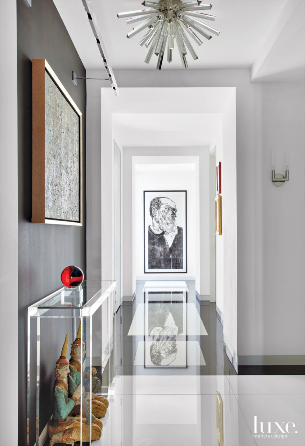 Contemporary White Hallway with Black Marble Flooring - Luxe Interiors ...