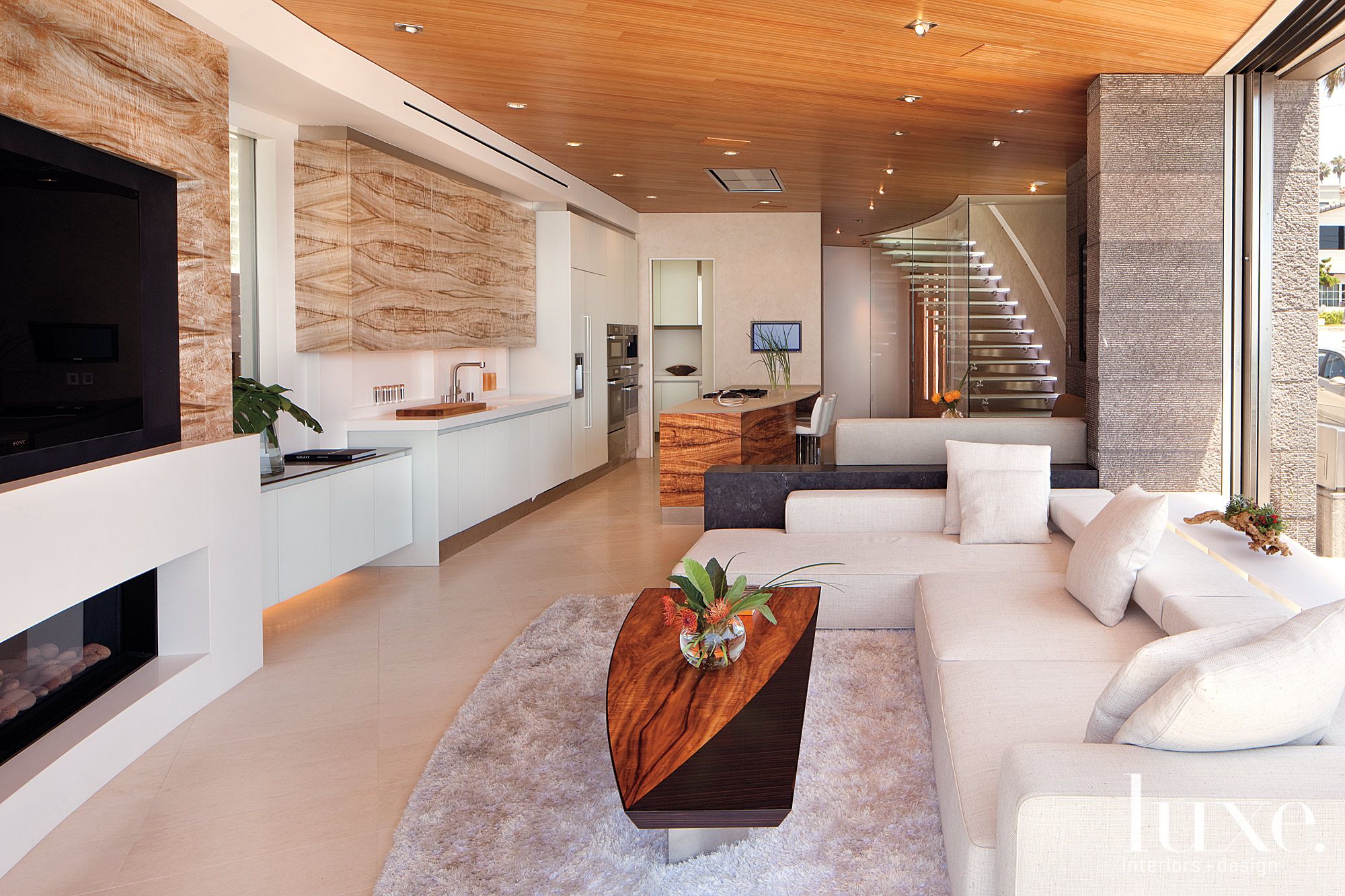 Nautical living room - Luxe Interiors + Design
